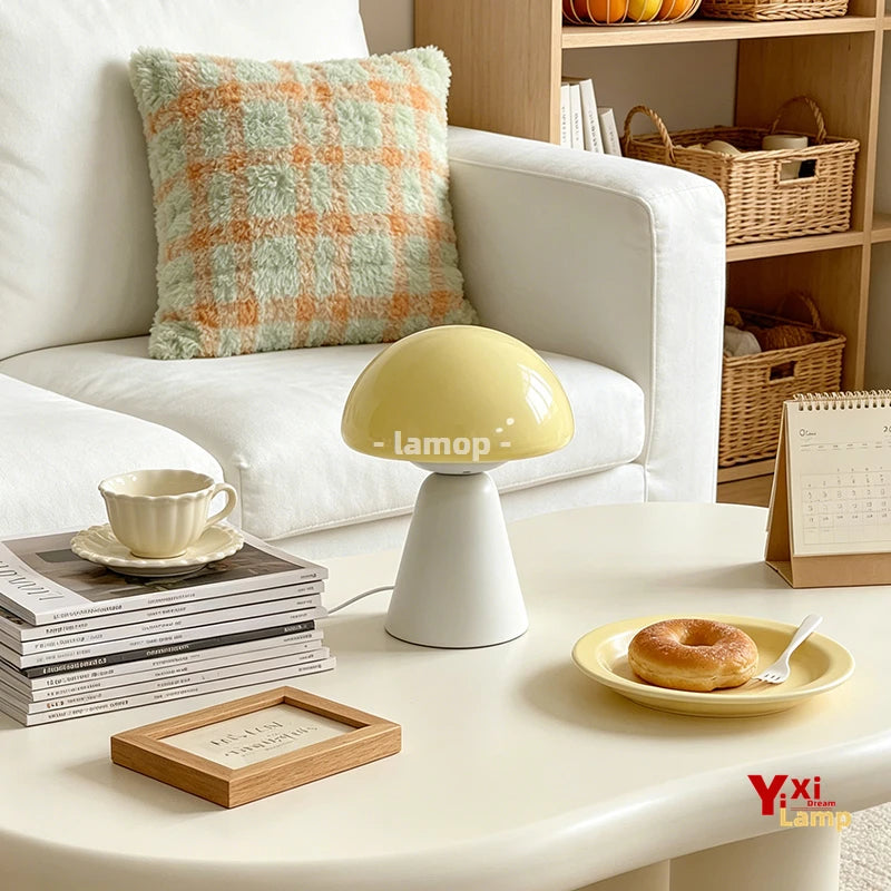 Luminária Cogumelo de Vidro Retrô