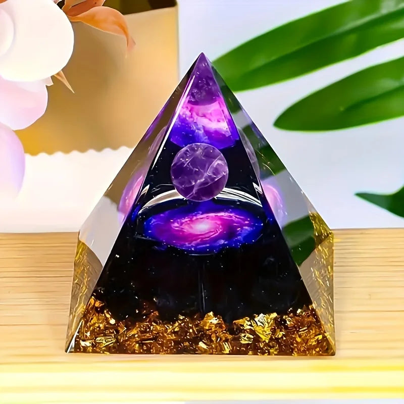 Locryn Decoração & Conforto - Pirâmide de Cristal Ametista Elegante para Decoração (Foto 1)