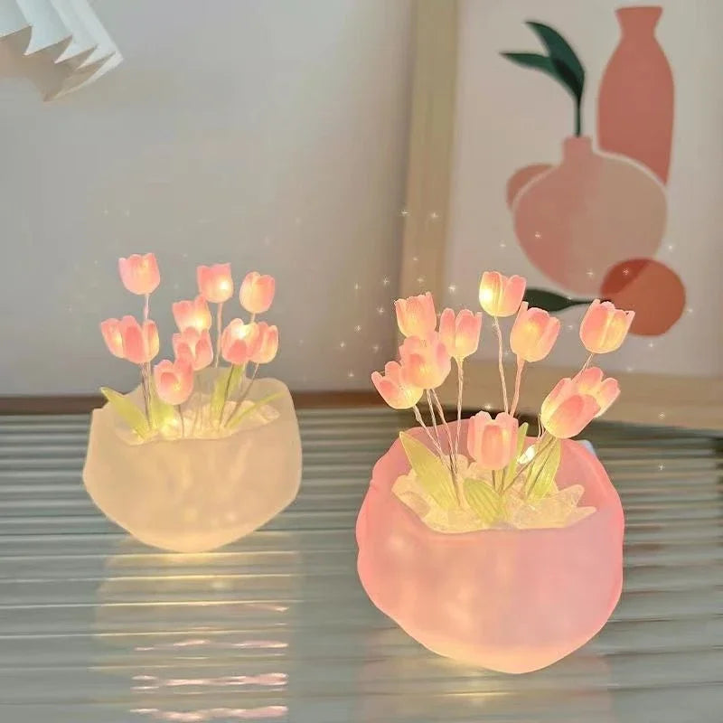 Locryn Decoração & Conforto - Lâmpada de Tulipa Elegante Artesanal LED (Foto 8)