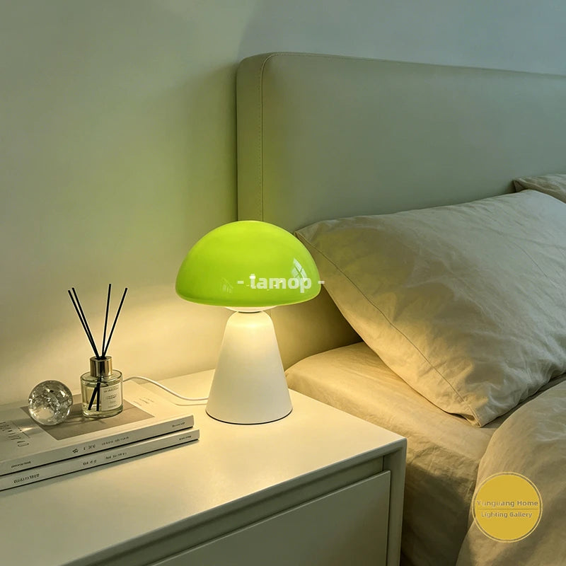Luminária Cogumelo de Vidro Retrô