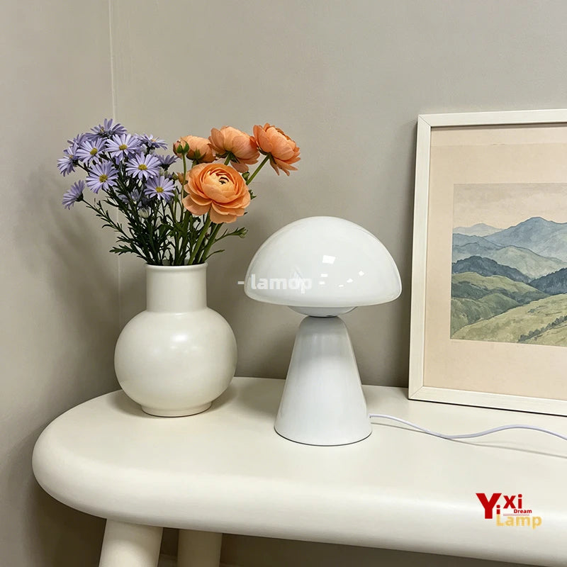 Luminária Cogumelo de Vidro Retrô