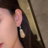 The Leaf Drop Earrings — Locryn
