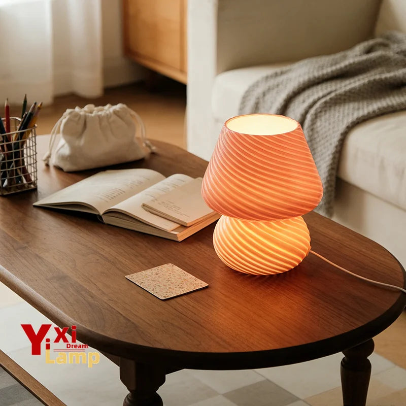 Luminária Cogumelo de Vidro Retrô