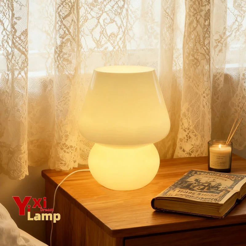 Luminária Cogumelo de Vidro Retrô